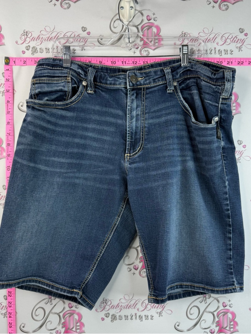 Silver jeans co Mens Denim Jean Shorts Classic Washed Look- Dark Blue Printed